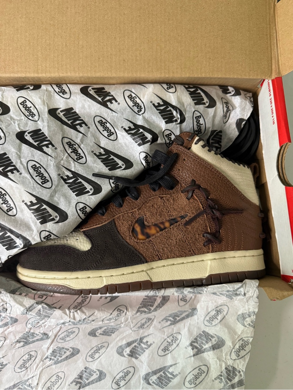 Bodega X Nike Dunk High “Legend” (5M/6.5W)